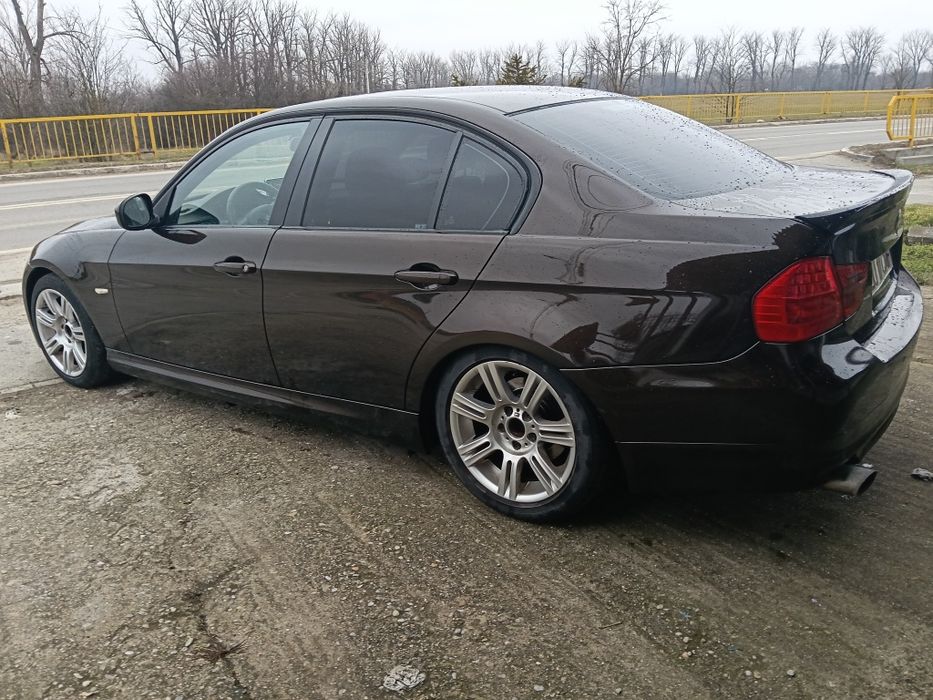 Vând BMW e90 lci 177