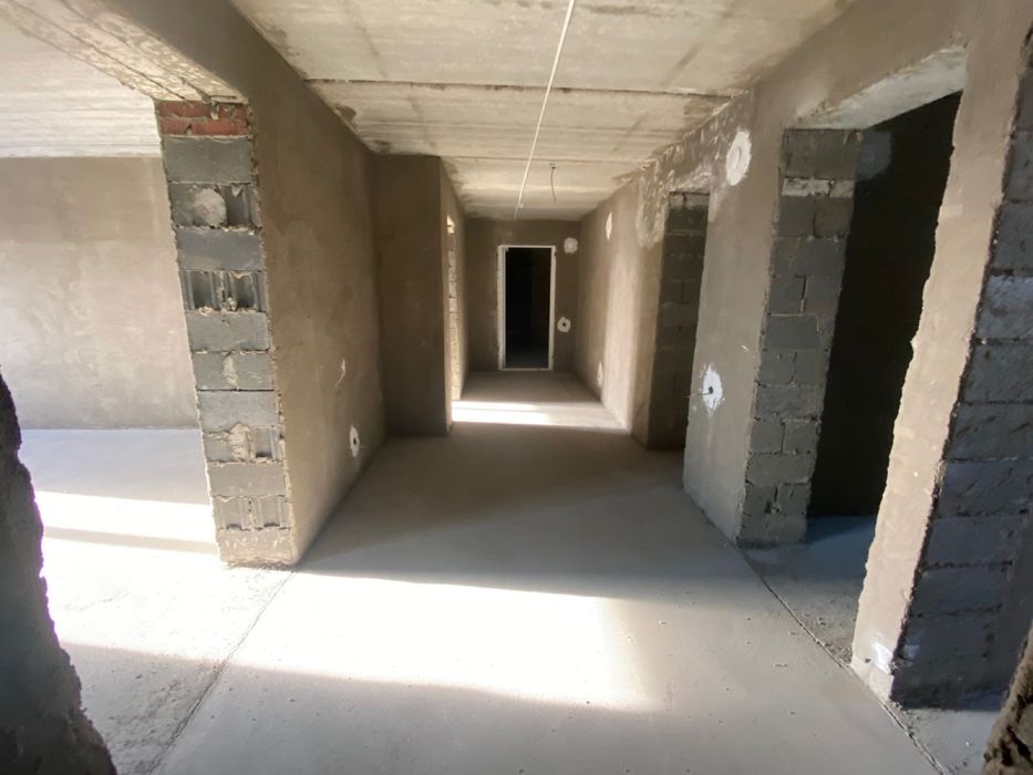 Продам 3-ком кв на батыс