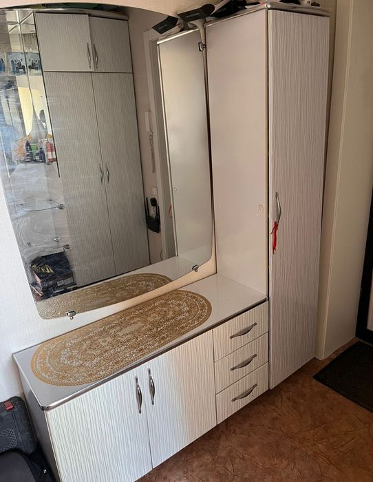 Прихожка не дорого.