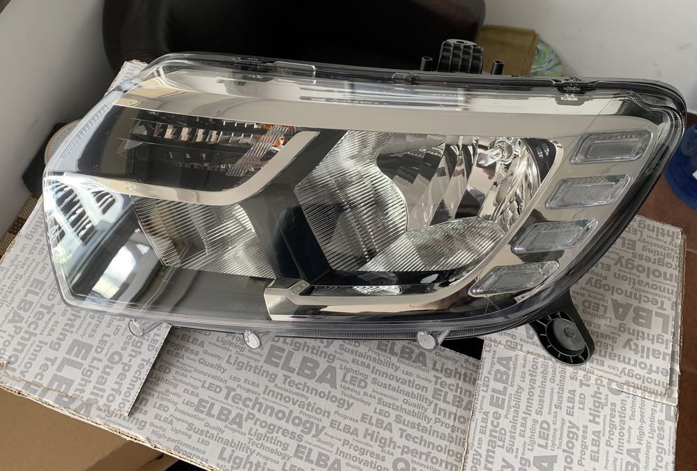 Far Stanga Dreapta Dacia Logan sandero ll MCV 2017-2020