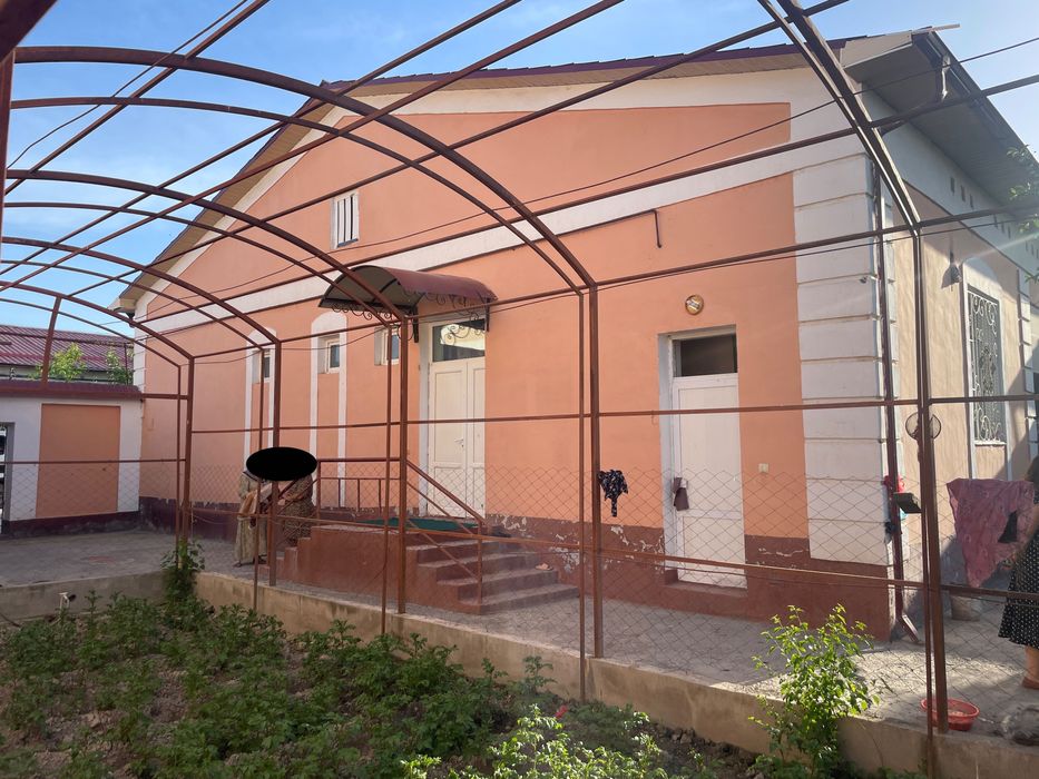 Kotej sotiladi  (Zangi kateji) - Shahrisabz, 4 xona / 6 sotix