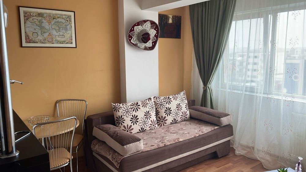 Garsoniera de inchiriat