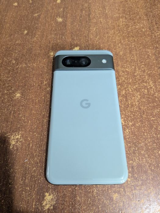 Продам Google Pixel 8