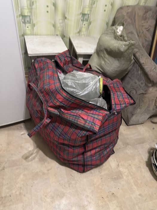 Стеклянные банки, много