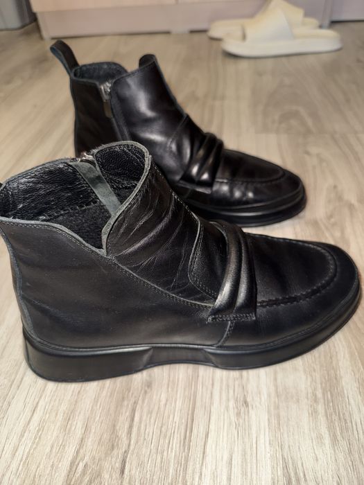 Продам сапоги , осень