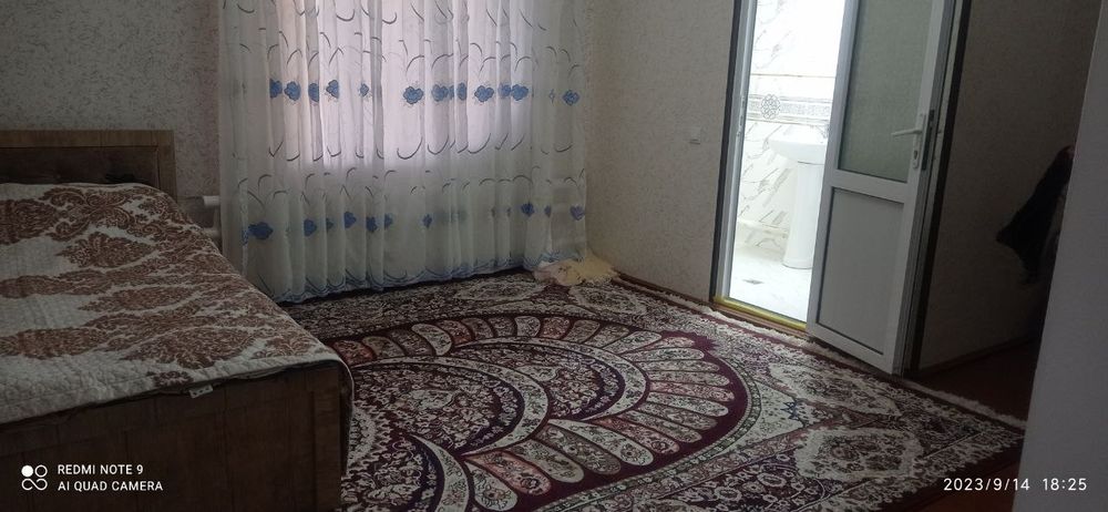 Nazarbek beshqorgon mahallasida  SROCHNIY uchaska sotiladi ozimizani u