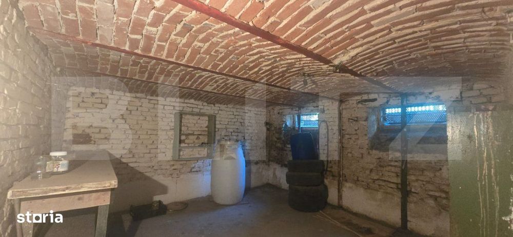 Proprietate semi-centrala, teren 433 mp, constructie demolabila, Madon
