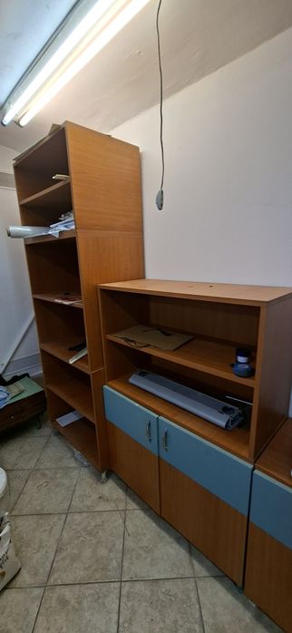 De vânzare mobilier si mască cu chiuvetă
