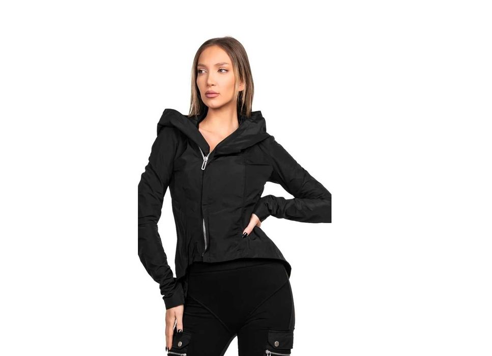 Jachetă asimetrică cu glugă • Vagabond • Made by Society • XS /34