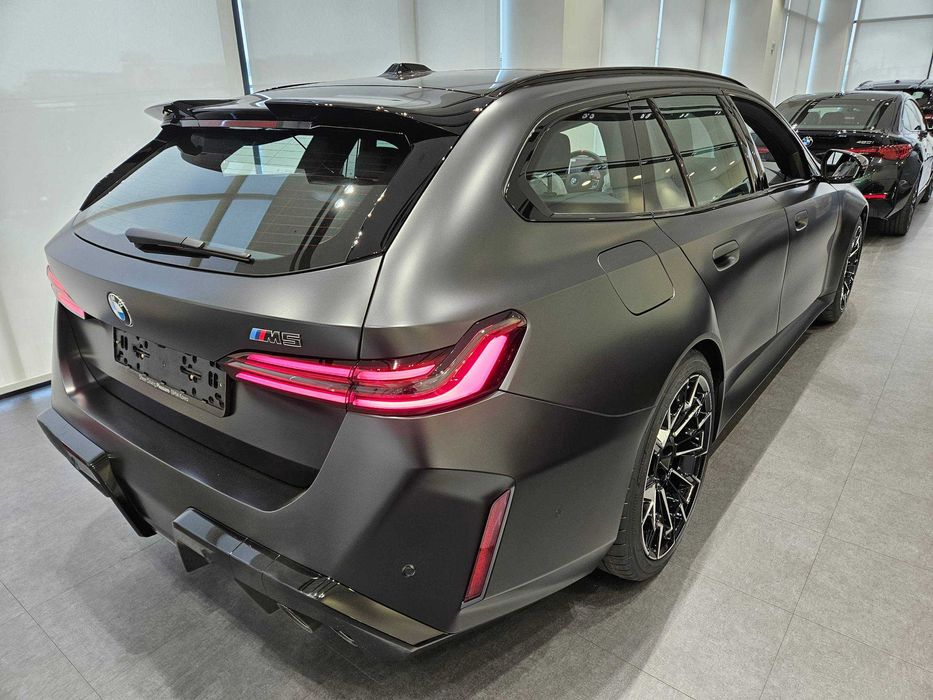 BMW M5 Touring G99 (в Корее)