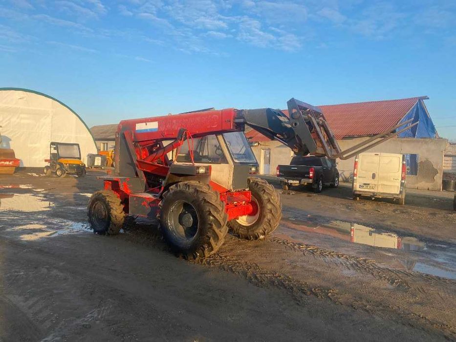 Dezmembrez stivuitor telescopic Manitou MT425CPT-Piese schimb Manitou