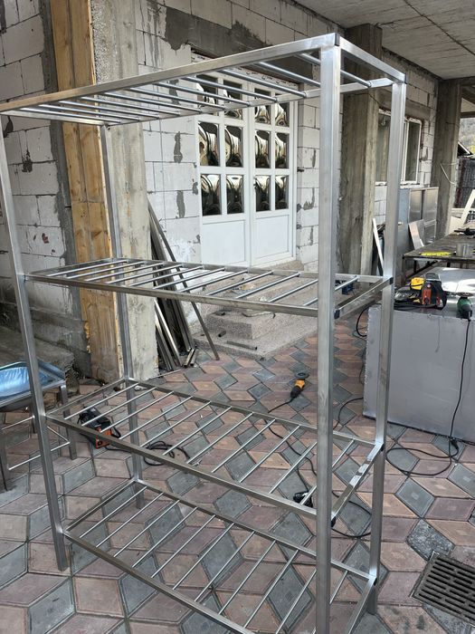 Confectii inox mese-rafturi-gratare-hote