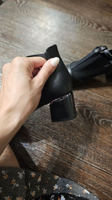 Новые туфли размер 40