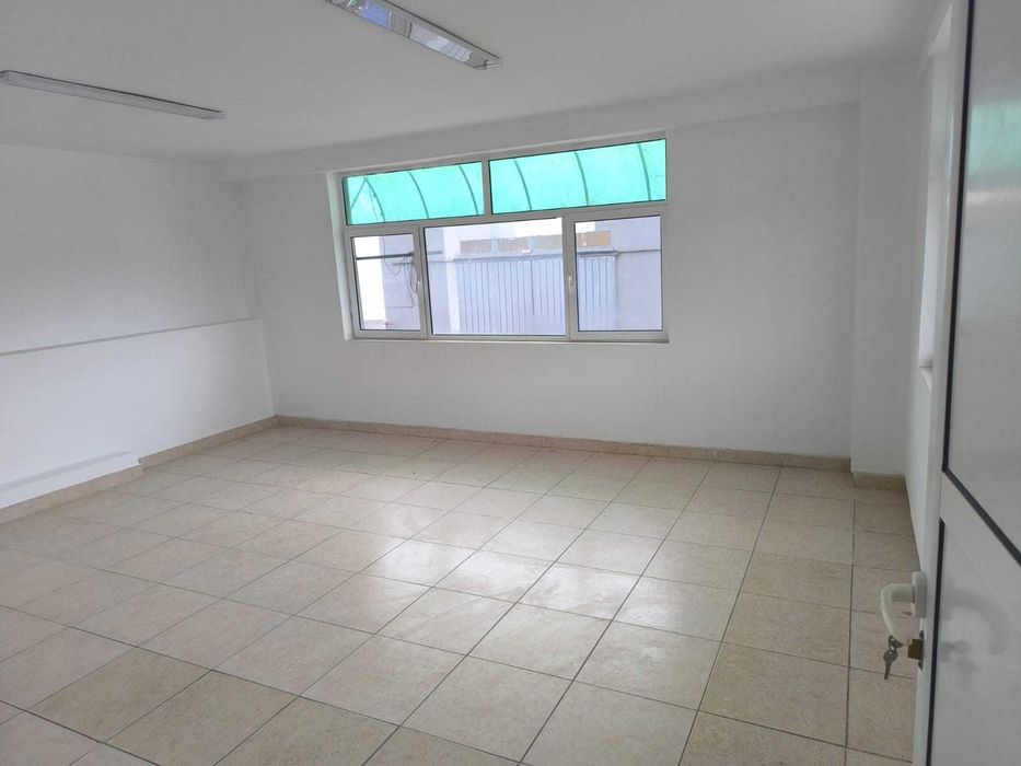 Hală industrială de închiriat 600 mp în Filipeștii de Târg, Prahova