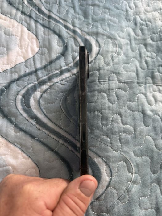 Iphone 16 pro max/92% baterie/schimb
