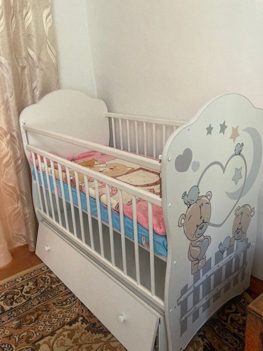 Кроватка детская