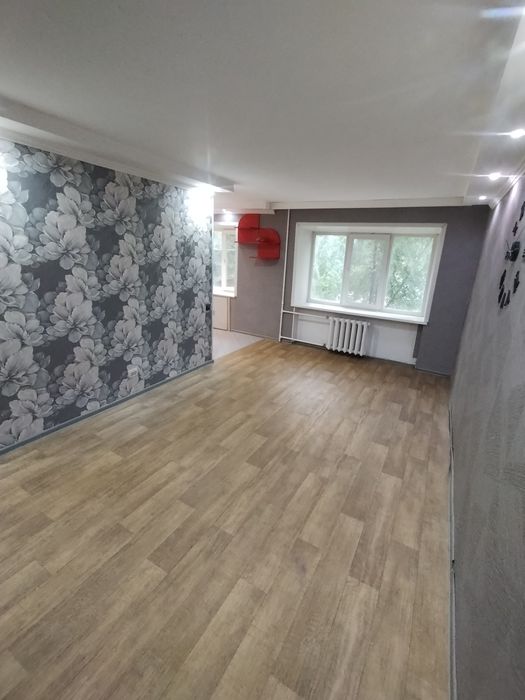 Продам квартиру Назарбаева 38