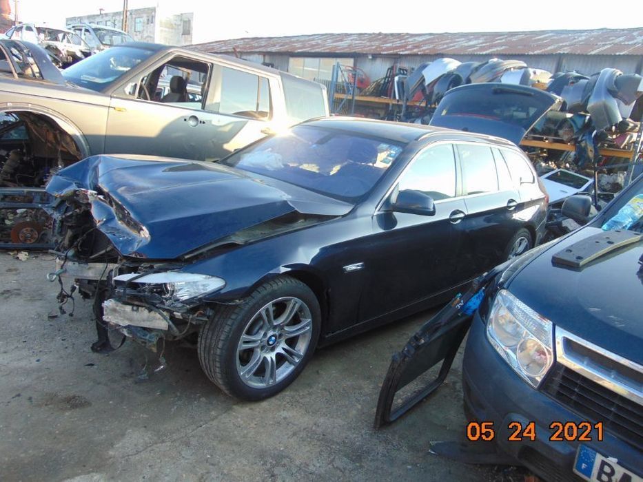 Usa BMW f10 F11 USI FATA SPATE STANGA DREAPTA DEZMEMBREZ BMW F11 F10 2.0