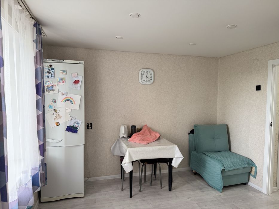 Продам 3 ком квартиру в кирпичном доме