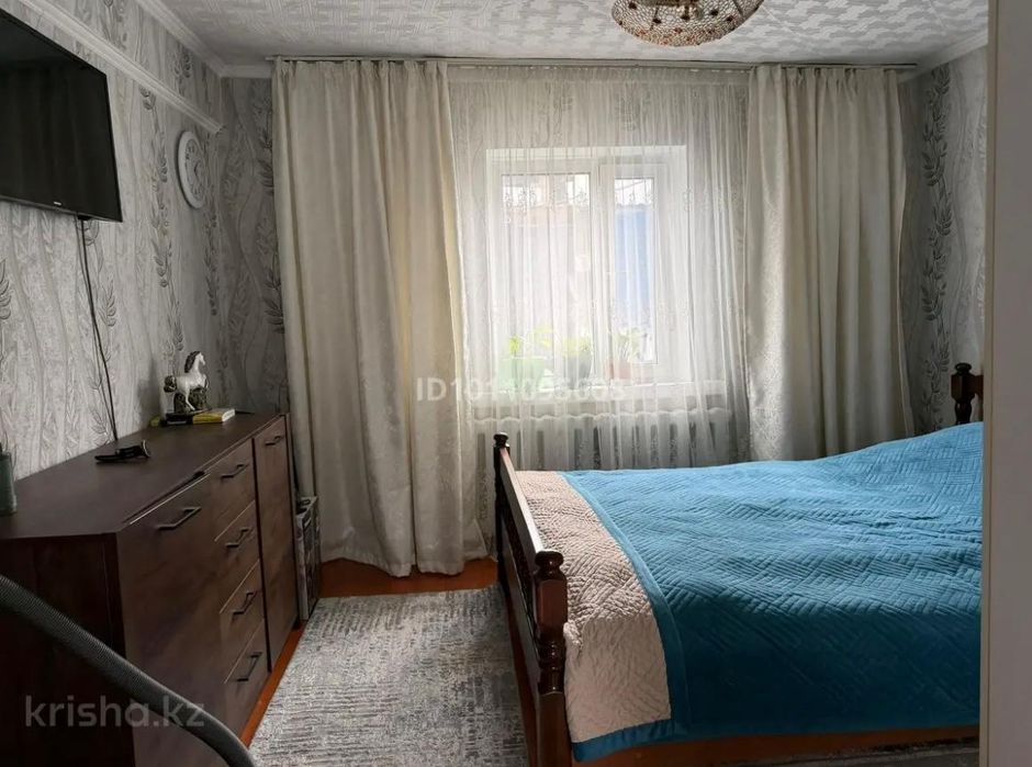 Продам  благоустройный 3 ком деревянный дом