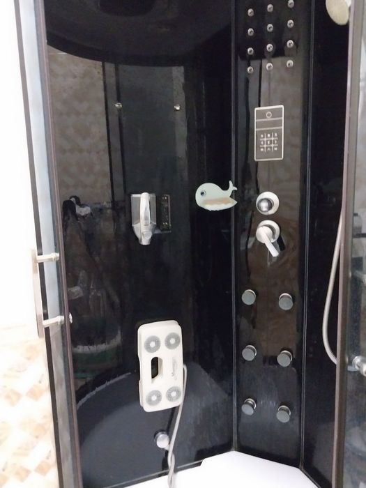 Душевая кабина б/у  продается