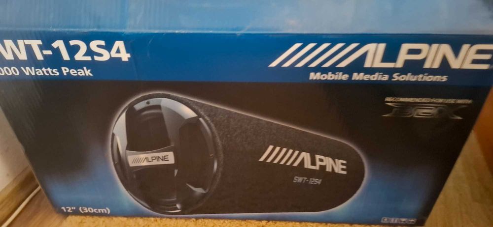 Vand subwoofer Alpine SWT-12S4 1000W In garantie