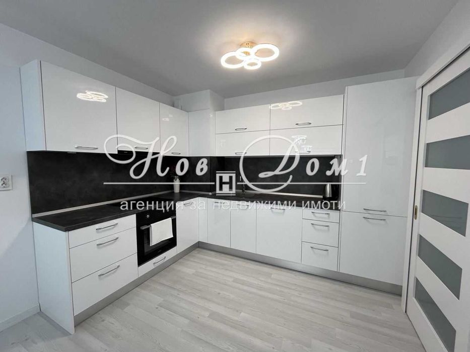 Дава се под наем Двустаен апартамент в Варна, Младост 2 - 65 кв.м за 510 € - Снимка #3