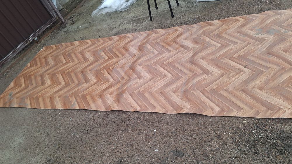 Линолеум продам срочно