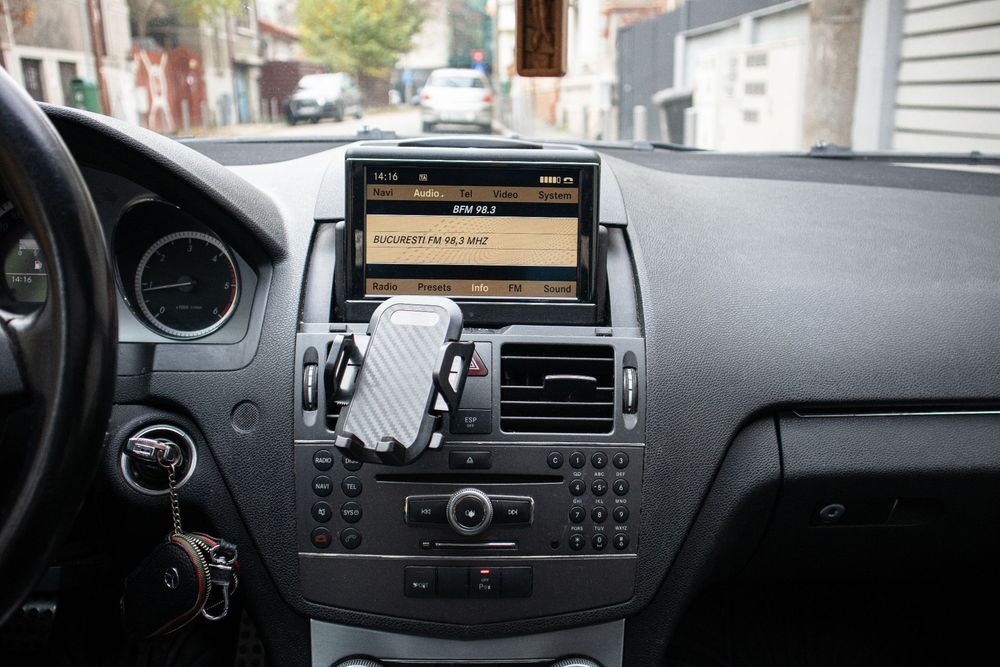 MERCEDES-BENZ C-Class 2010 — imagine 4