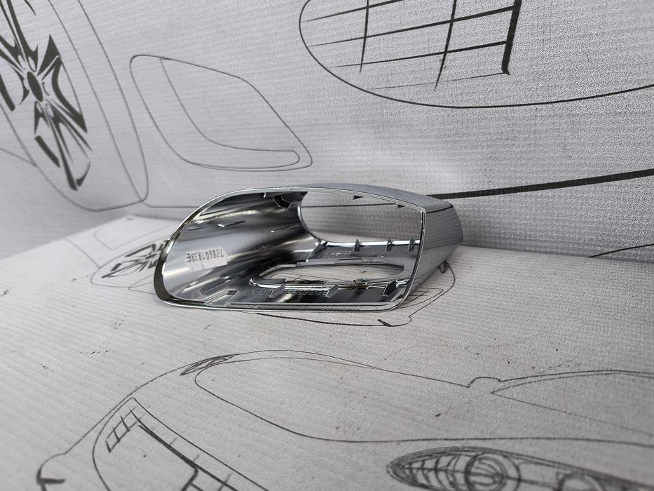 Ornament Oglindă / Cadru Cromat Oglindă Dreaptă Citroen DS3 2014 / 2009-2016 Cod OEM 8152K1 (5A3)