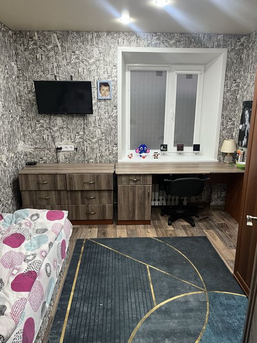 Продам 4х комнатную квартиру