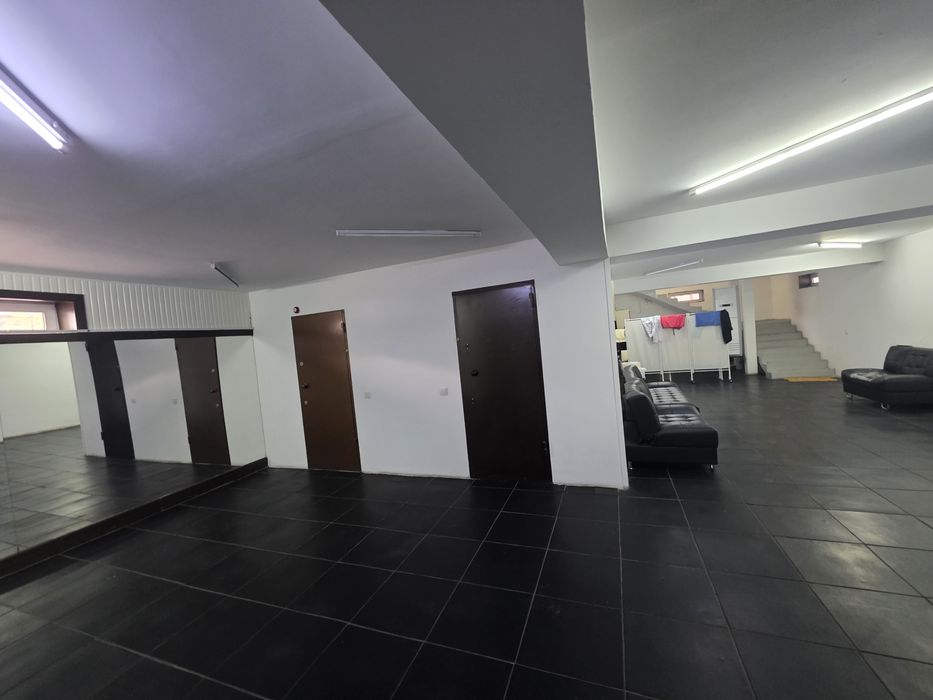 Сдаётся в Аренду Свой Под Клиника/Офис и Другой 660 м² в Чорсу Қоратош