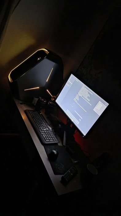 PC Gaming / Workstation Alienware Xeon 8c/16t, 32GB RAM, GTX 780, SSD