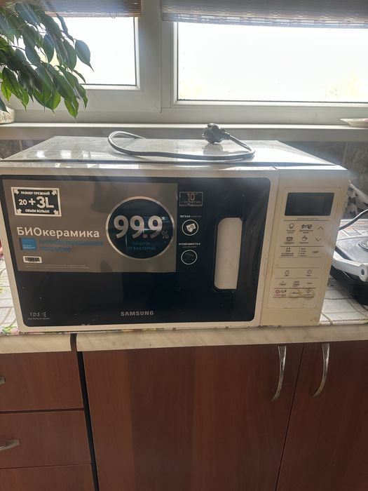 Продается микроволновый печь