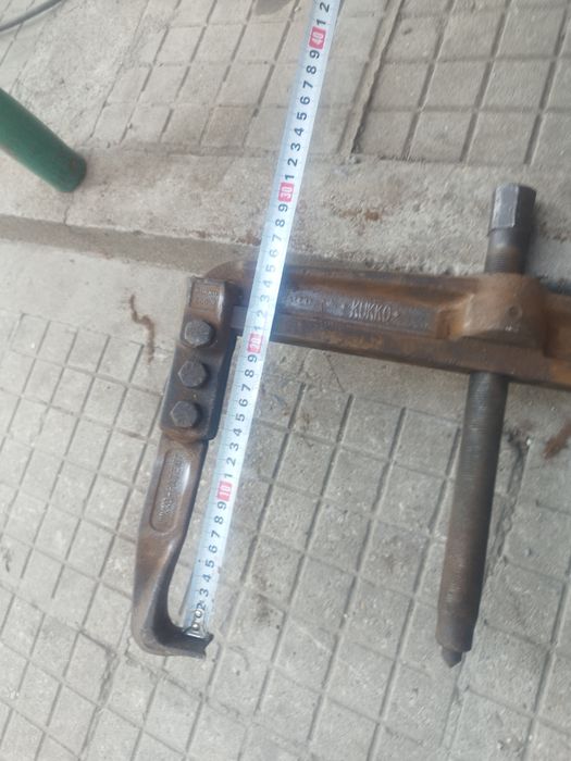 голямаСкоба за лагери