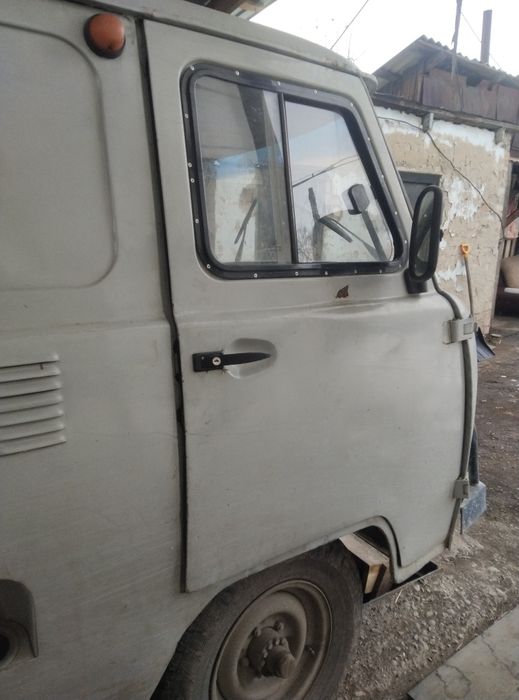 Продам УАЗ буханку