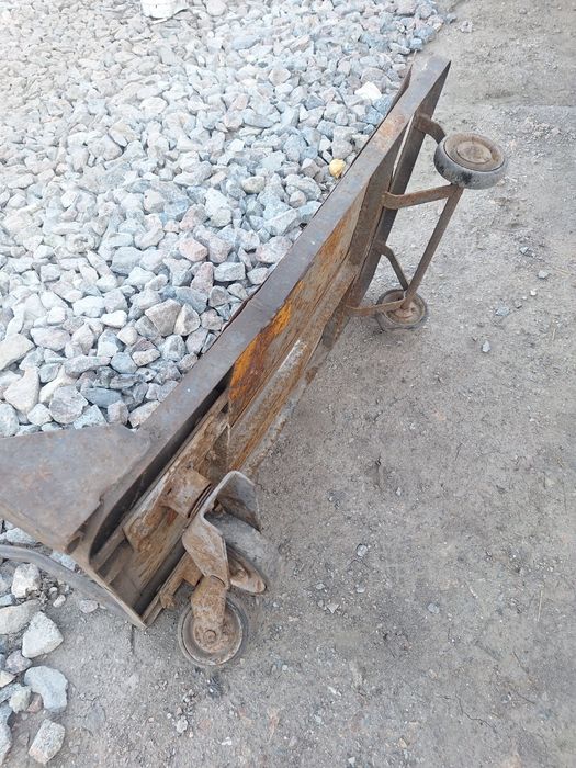 Продам тележку металлическую
