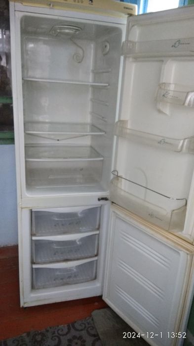 Холодильник Самсунг