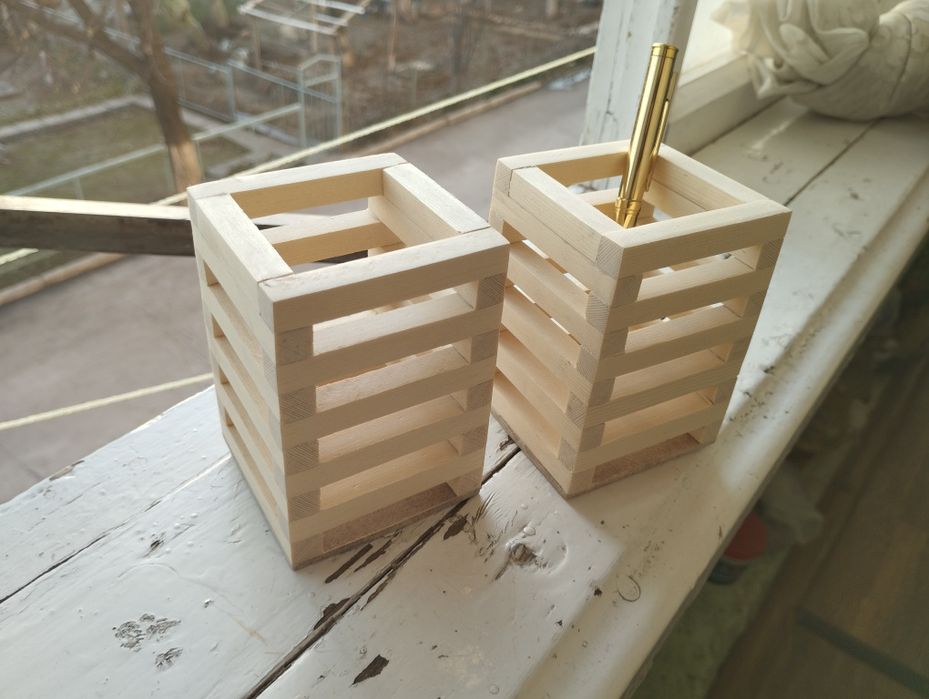 Деревянный органайзер