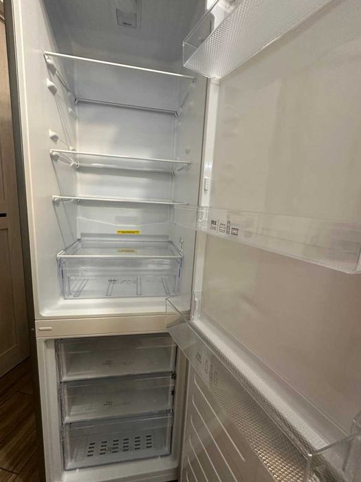 Combina Frigorifica Arctic 291L - AK54305M30MT