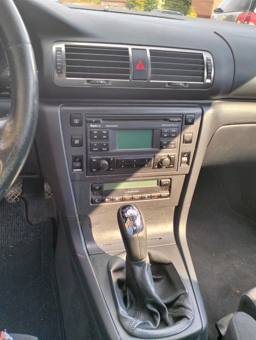 Vând Skoda Superb