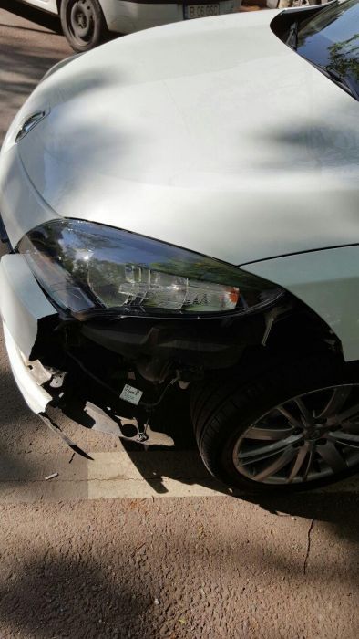 Reparatii plastic -prinderi/urechi faruri, bare auto crapate/sparte