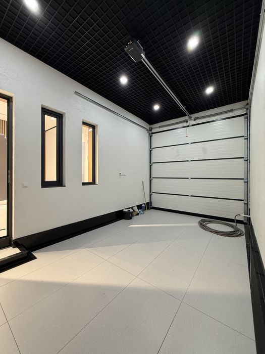 Чилонзорда 6 хонали кириб яшийдиган тайёр ховли сотилади!