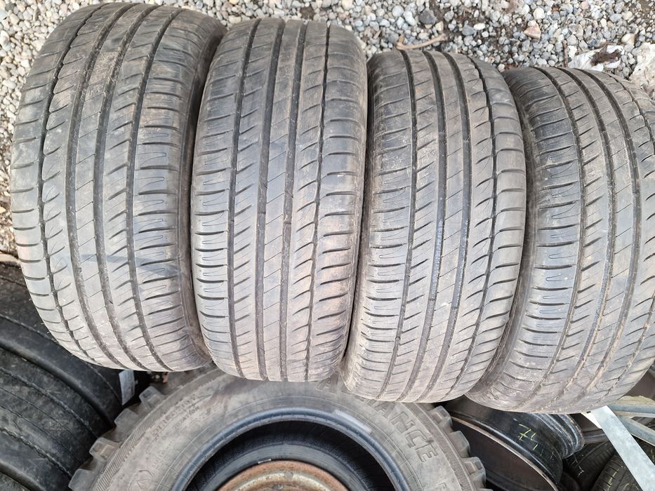 Anvelope 215/50R17 marca Michelin, DOT 2017 , 7 mm