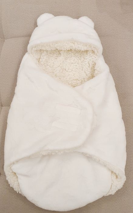 Sac dormit nou-nascut