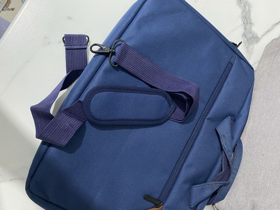 Сумки для ноутбука