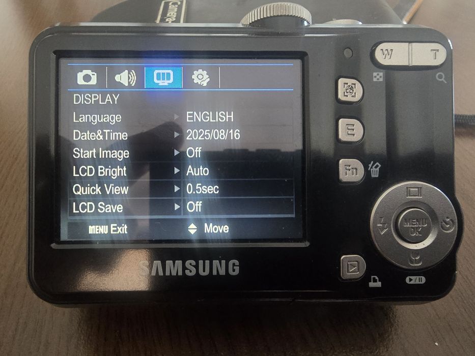Samsung S860 – Компактна 8.1 MP камера + Подарък SD карта