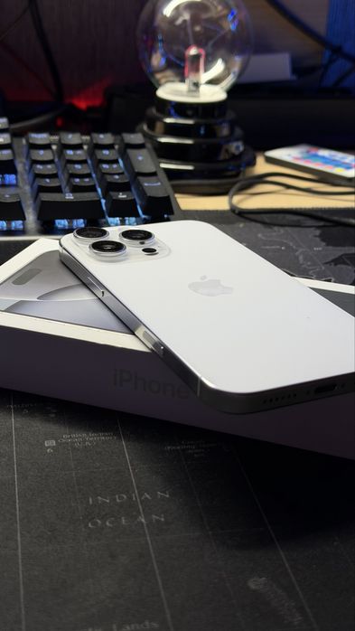 Iphone 16 pro max 256 99%