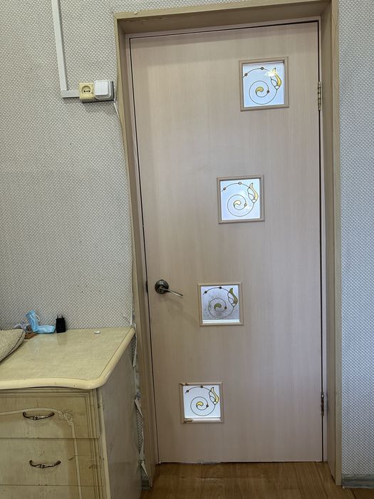 Продам межкомнатные двери