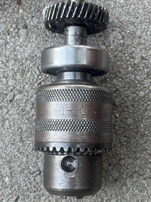 Патронник за бормашина